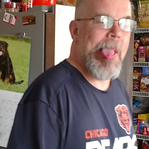 Meet your Posher, Carol - Picture 3 of 7